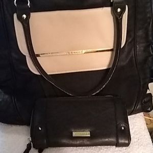 Large tote with wallet leather